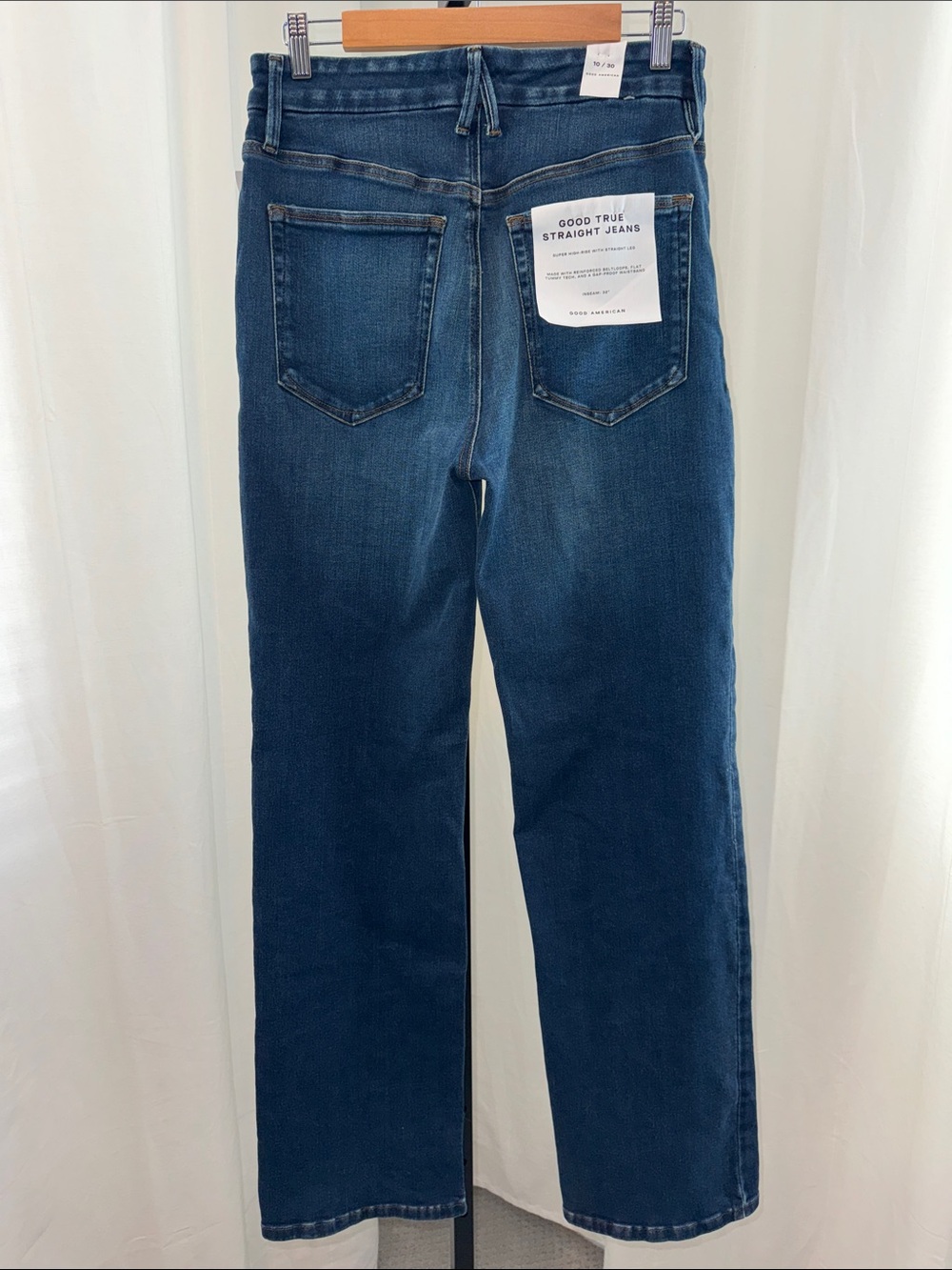 Good American Indigo High-Rise Wide Leg Jeans - Picture 7 of 8